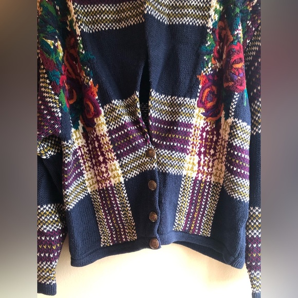 Casual Corner Embroidered Cardigan Floral Women’s Sweater Long Sleeve Size M - Picture 4 of 15